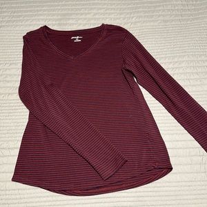 Eddie Bauer Long Sleeve V-neck